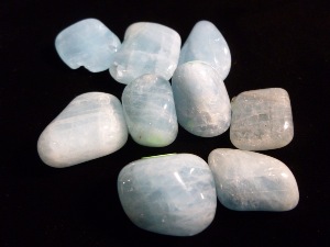 Beryl  - Blue 'A' Grade - Tumbled Stone