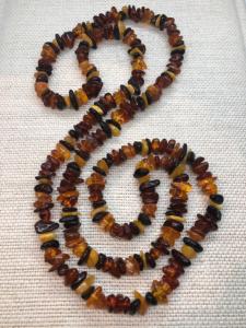 Amber - Mixed colours - 86cm (33 inch) Long Chip Necklace (Selected)