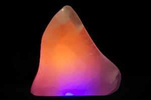 Polished Fluorescent (UV) Mangano Calcite (REF:MCUV1)