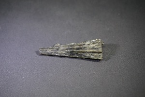 Kyanite Fan - Green (No.35)