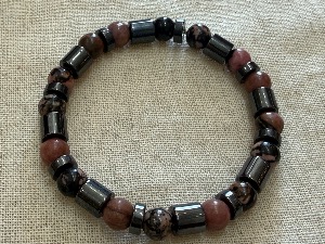 Rhodonite and Hematite, Elasticated Bracelet (Refshmb0626113)