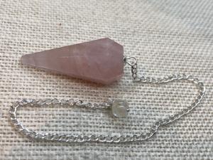 Rose Quartz Pendulum (ref p22)