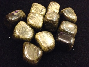 Obsidian - Sheen - Tumbled  Stone