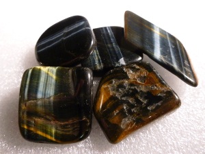 Tiger Eye - Blue - Tumble Stone