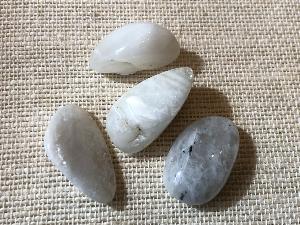 Moonstone - Rainbow - 5g to 10g Tumbled Stone (White Labradorite) (Selected)
