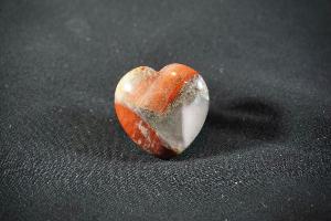 Bloodstone Crystal Heart (REF:BCH2)