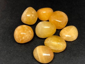 Calcite - Orange (Pale) - 1 to 1.5 cm Tumbled Stone.