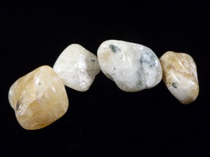 Beryl - Yellow (Golden) - Tumbled Stone